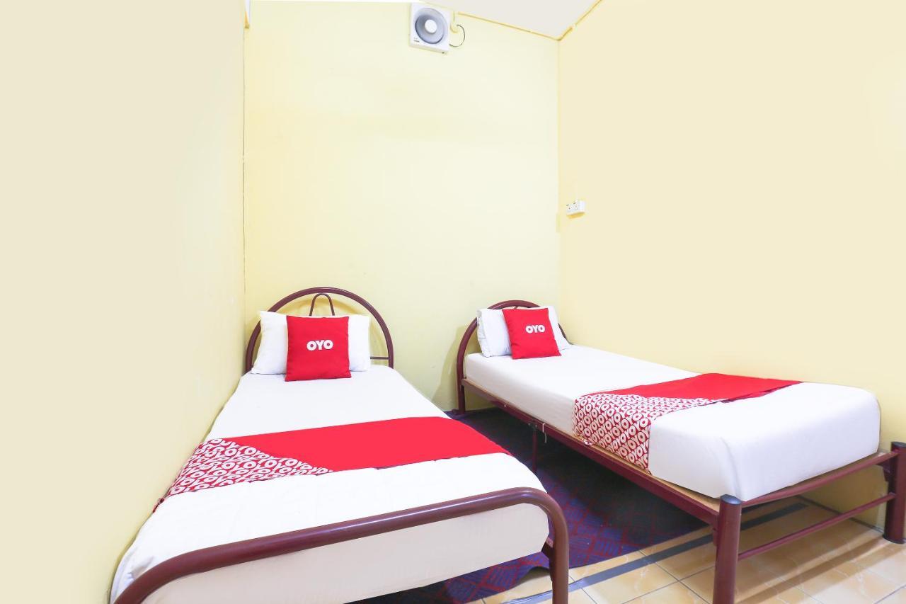 טאנה מרה Oyo 90321 Hotel Bajet Sri Manal מראה חיצוני תמונה