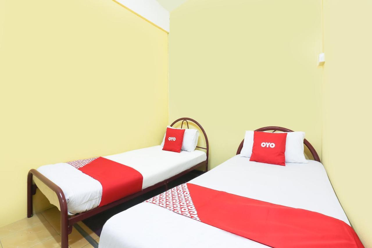טאנה מרה Oyo 90321 Hotel Bajet Sri Manal מראה חיצוני תמונה