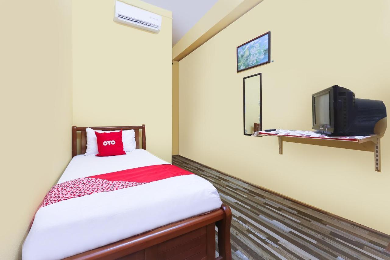טאנה מרה Oyo 90321 Hotel Bajet Sri Manal מראה חיצוני תמונה